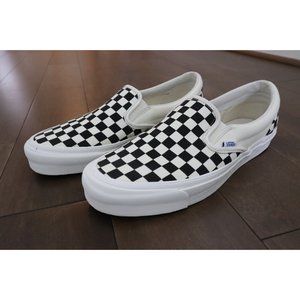Vans OG Classic LX Checkerboard Canvas Slip-On Sneakers UK 10 / US 11
